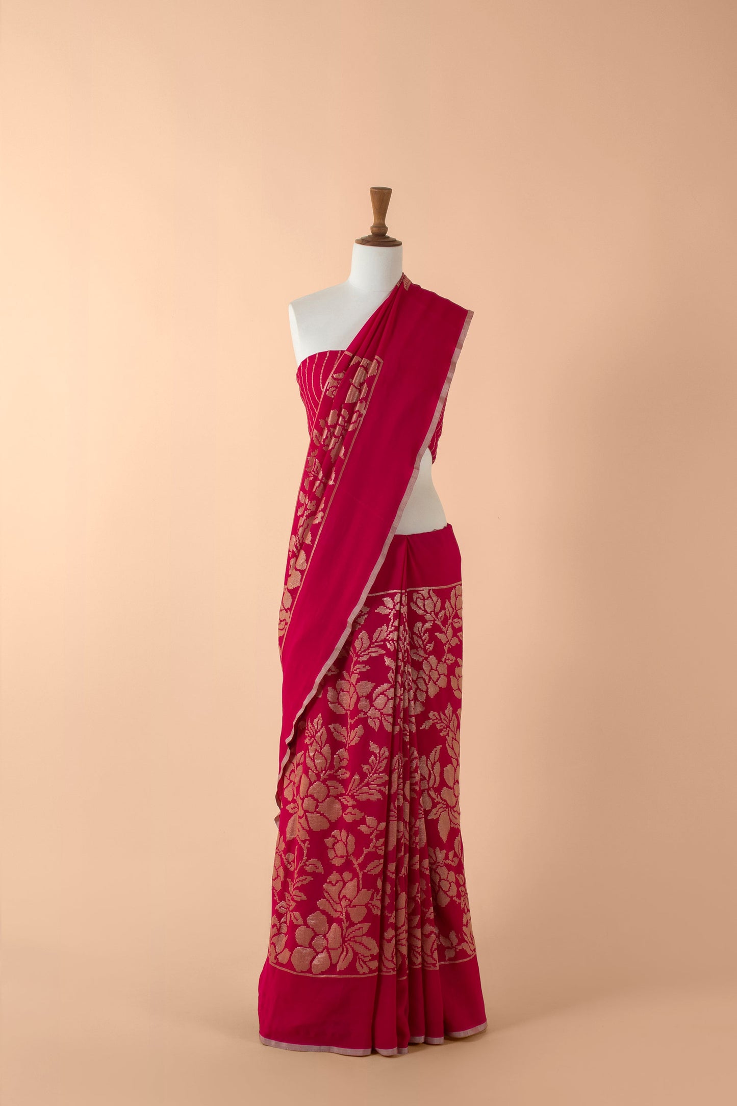 Handwoven Pink Georgette Sari