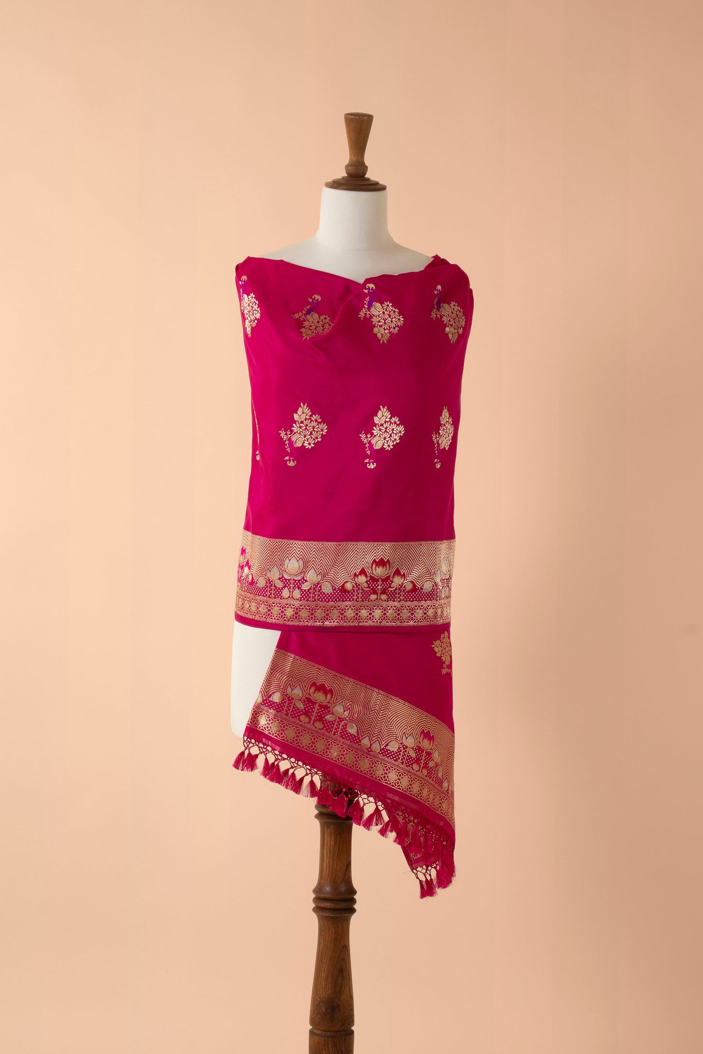 Handwoven Pink Silk Dupatta